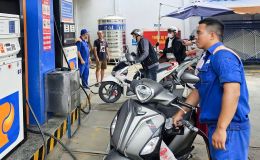 Giá xăng dầu sáng nay 21/4: RON92, RON95 'rẻ như rau', bảng giá đầy bình xe máy Yamaha tại Việt Nam
