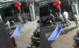 Camera ghi lại diễn biến trước thời điểm trưởng thôn bị đâm tử vong: Tình hình hiện tại cán bộ an ninh bị thương nặng