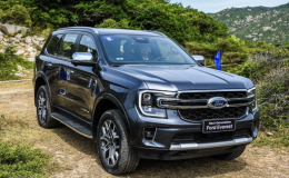 Ford Everest giữ vững ‘ngôi vương’ trong khi Hyundai Santa Fe và Mazda CX-8 hụt hơi