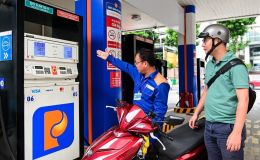 Giá xăng dầu tối 21/4 giảm mạnh: RON 95 ‘rẻ như bún thiu’, có 2 mẫu xe ga tiết kiệm hơn Honda Vision