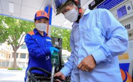 Giá xăng dầu sáng nay 24/4: RON92 và RON95 'rơi tự do', bảng giá đầy bình xe máy Yamaha tại Việt Nam