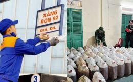 Giá xăng dầu hôm nay (sáng 23/4): RON92 và RON95 giảm không phanh, trong nước siết kiểm soát buôn lậu xăng dầu