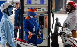 Giá xăng dầu sáng nay 25/4: RON92, RON95 'rẻ nhấc người', bảng giá đầy bình xe máy Honda tại Việt Nam