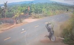 Thêm tình tiết đáng chú ý vụ nam sinh Đắk Lắk lao xuống mương tử vong, cựu Thiếu tá CSGT bị khởi tố