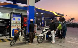 Giá xăng dầu Petrolimex chiều nay 25/4: RON 92 và RON 95 ‘giảm kịch khung’, giá ‘đầy bình’ xe ga 125cc phổ biến