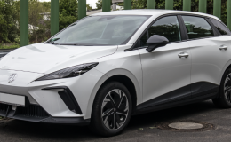 'Hãng xe Anh quốc’ ra mắt xe điện từ 265 triệu: Cùng cỡ với Mitsubishi Xforce, đi 530 km mỗi lần sạc