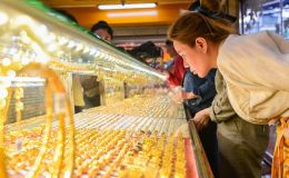 Giá vàng hôm nay 29/4 lập đỉnh, nhu cầu vàng của Việt Nam thấp nhất khu vực, nhà đầu tư chuyển sang sản phẩm khác 