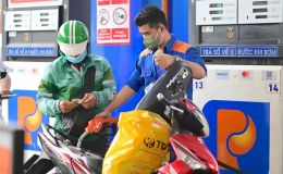 Bảng giá xăng dầu sáng nay 2/5: Đồng loạt thay đổi, RON95 rẻ, giá đầy bình xe máy Honda tại Việt Nam