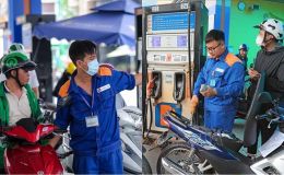 Giá xăng dầu hôm nay 3/5: Bảng giá Petrolimex, PVOIL, Mipec… RON 95 hơn 23 nghìn đồng/lít