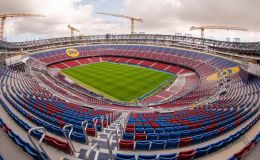 Camp Nou chưa thể hoàn thành, Barcelona xin tiếp tục dùng sân Montjuïc vào mùa giải sau