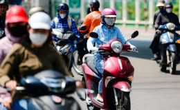 Nắng nóng phủ rộng nhiều khu vực từ miền Bắc đến Nam Bộ, nền nhiệt cao kéo dài đến bao giờ?