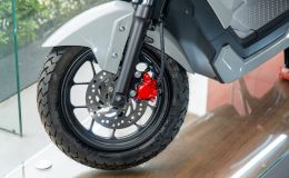 Giá xăng dầu tối nay 14/5: RON92 và RON95 giảm mất phanh, Honda ra mắt xe máy mới không cần đổ xăng