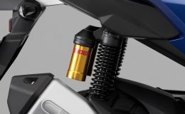 Tin xe trưa 22/5: Honda mở bán ‘đàn em’ của Air Blade và SH 160i với 89 triệu đồng, có ABS cực xịn