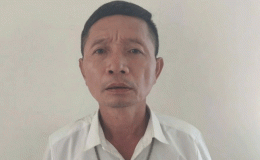 Gã côn đồ nhiều lần mang dao, gạch gây rối cổng bệnh viện: Cái kết cho thái độ ‘thách thức’ công an