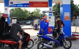 Giá xăng dầu hôm nay 17/6: RON 92 và E10 đều ‘rẻ hiếm thấy’, dầu diesel giảm hơn 18.000 đồng, giá đầy bình ô tô Honda