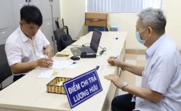 BHXH Hà Nội thông báo: Hơn 20.000 người có thể bị dừng nhận lương hưu nếu không làm 1 việc trước 30/6