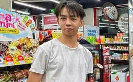Hiện trường nam sinh để lại xe máy trên cầu rồi mất liên lạc ở TPHCM, gia đình tiết lộ diễn biến