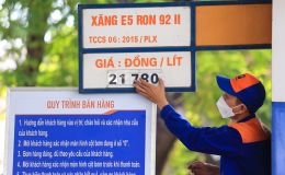 Giá xăng dầu bất ngờ giảm mạnh từ 16h chiều nay 2/7: Vì sao xăng vừa tăng hôm qua, hôm nay lại giảm?