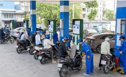 Giá xăng dầu hôm nay chiều 12/7 mới nhất: Dầu thế giới có giá mới? Giá xăng E5, E10 giảm cực sâu so với đỉnh