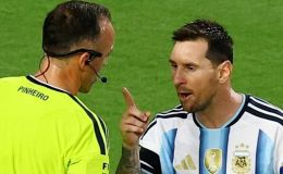 Messi nổi nóng chỉ thẳng mặt trọng tài người Bồ Đào Nha, hé lộ câu nói bằng tiếng Tây Ban Nha của M10