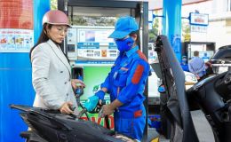 Giá xăng dầu hôm nay 15/7: E10 giảm gần 12.000 đồng/lít, RON 92 tụt thẳng xuống đáy mới, bảng giá đầy bình các mẫu xe số