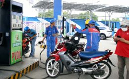 Giá xăng dầu hôm nay 16/7: RON 92 xuống gần mốc 18.000 đồng/lít, E10 giảm tới 11.417 đồng, bảng giá đầy bình ô tô Honda