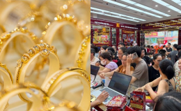 Bảng giá vàng hôm nay tối 17/7: Vàng SJC nhẫn 9999 'lùi lâu' hiếm thấy, xuất hiện 'giao cắt tử thần'