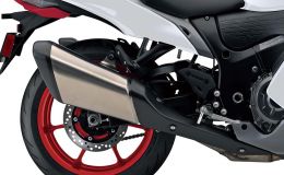 Suzuki chính thức ra mắt ‘huyền thoại côn tay’ mới cửa trên Honda Winner R: Dấu ấn vàng son, giá mềm