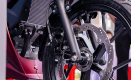 Tin xe máy 20/7: ‘Huyền thoại côn tay’ 150cc mới của Suzuki về đại lý Việt, chất hơn Honda Winner R, giá 54,5 triệu đồng
