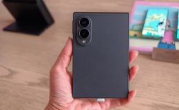 Trên tay Galaxy Z Fold8: Mỏng nhẹ kỷ lục, lột xác với thiết kế dáng `hộ chiếu`