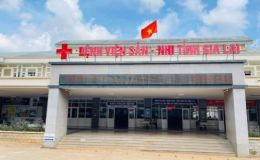 Vụ bé trai 2 tuổi nghi bị cha dượng đánh gây phẫn nộ: Hé lộ diễn biến mới từ cơ quan công an