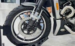 ‘Vua côn tay’ mới tinh của Hàn Quốc ra mắt tại Việt Nam: Phân khúc khác Honda Winner R, giá hấp dẫn