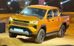 Toyota chính thức ra mắt ‘vua bán tải’ mới cực ‘chất’, khắc chế cứng Ford Ranger với mức giá hấp dẫn