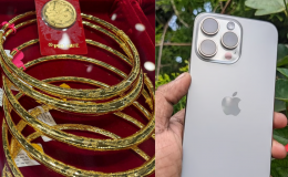 Giá vàng hôm nay tối 31/7 diễn biến kịch tính, dự báo giá vàng ngày mai, giá iPhone 15 Pro Max rẻ kỷ lục
