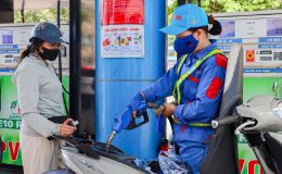 Giá xăng dầu hôm nay 2/8: Xăng E10 RON95 và E5 RON92 'rộng cửa' về 17.000 đồng, Diesel rẻ bèo, giá đầy bình xe máy Honda