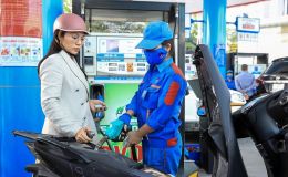 Giá xăng dầu hôm nay 4/8: Xăng E10 RON95 và E5 RON92 'rộng cửa' về 17.000 đồng, Diesel rẻ bèo, giá đầy bình xe máy Honda