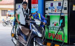 Cập nhật giá xăng dầu hôm nay 5/8: Trong nước sắp có giá mới, E10 RON95 và E5 RON92 chuẩn bị hạ sâu?