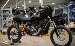 Buell Super Cruiser The Goat - Quái vật V2 vượt địa hình, thách thức Harley-Davidson Pan America
