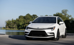 Điểm tin ô tô 20/8: Toyota ra mắt Corolla 2027 bản đặc biệt, VinFast VF 5 'thống lĩnh' phân khúc
