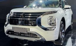 Mitsubishi chính thức ra mắt mẫu SUV 5 chỗ đẹp long lanh giá mềm: 'Phá giá' Honda CR-V và Mazda CX-5
