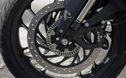 Tin xe trưa 22/8: Chính thức ra mắt ‘huyền thoại côn tay’ mới khác biệt hẳn Honda Winner R và Yamaha Exciter, giá cực rẻ