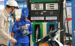 Giá xăng dầu hôm nay 3/9: Dầu diesel 'rẻ như cho', E10 RON 95 và E5 RON 92 về 18.000 đồng/lít? Giá lăn bánh VinFast VF 9