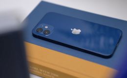 Đây là vua iPhone có màn OLED kèm 5G rẻ nhất Việt Nam xịn hơn iPhone 16e, chỉ rẻ bằng 1/3 iPhone 17e
