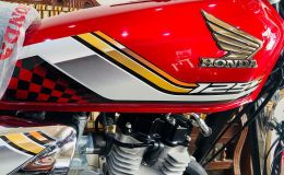 Tin xe máy 6/9: Honda ra mắt ‘huyền thoại côn tay’ 125cc giá 27 triệu đồng, khác biệt Honda Winner R