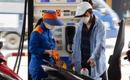 Giá xăng dầu tối nay 9/9: Dầu diesel rất gần đáy, E5 RON 92 và E10 RON 95 về 17.000 đồng/lít? Giá đầy bình ô tô Mazda