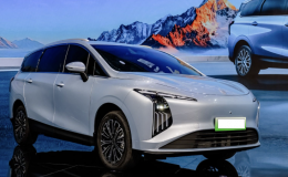 MPV gia đình 6 chỗ mới: Giá rẻ 348 triệu, phạm vi 510 km, chạy điện, ‘xử đẹp’ Toyota Innova Cross