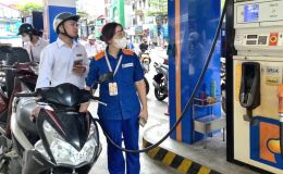 Giá xăng dầu trưa 13/9: E10 ‘bốc hơi’ gần 7.000 đồng từ đỉnh, RON 92 về 18.000 đồng/lít? Giá đầy bình xe côn tay 150cc