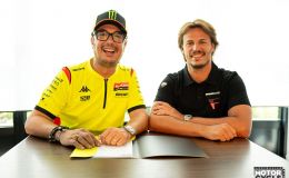 Bulega chính thức lên MotoGP 2027: Ducati tung 'quái vật' WorldSBK sang VR46, đối đầu Toprak