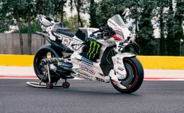 Aprilia tung 'hàng độc' tại MotoGP: RS-GP26 khoác áo trắng, phía sau là câu chuyện về Gilles Villeneuve