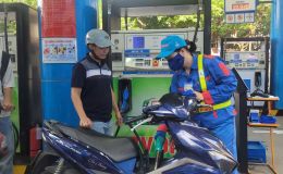 Giá xăng dầu tối nay 19/9: Xăng E5 RON 92 tăng đến mốc 25.130 đồng/lít, E10 RON 95 còn cao hơn, giá đầy bình xe ga 110cc